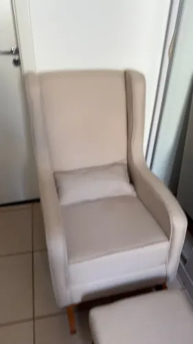 Poltrona amamentação 