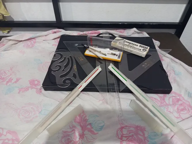 Kit para desenho tecnico