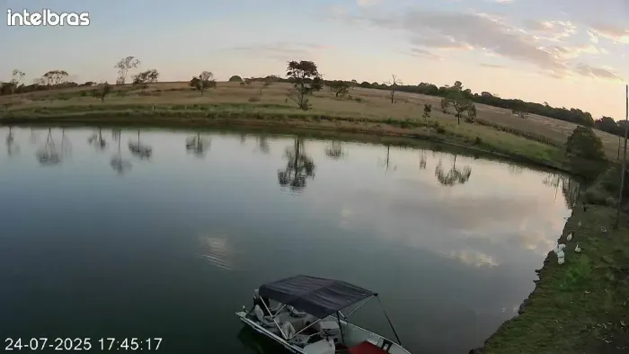 Chácara com 2 alqueires, localizada a apenas 22 km de Bela Vista de Goiás, sentido Silvâni