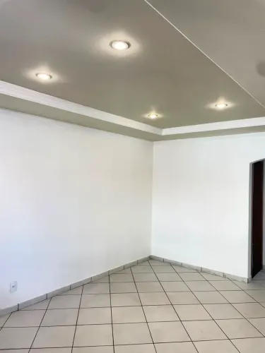 s- Cond Horto - 3 qts 1 suite - ar nos quartos, ventilação nordeste, portaria 24 horas