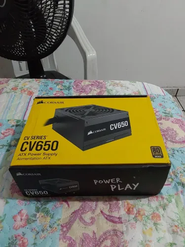 Fonte Corsair 80 Plus Bronze 650w CV Séries Atx