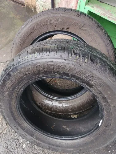 Pneus seminovo