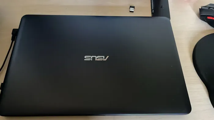 Notebook Asus I 5 8250