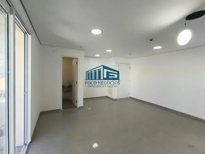 Sala comercial para alugar no bairro Jardim Elisa - Diadema/SP