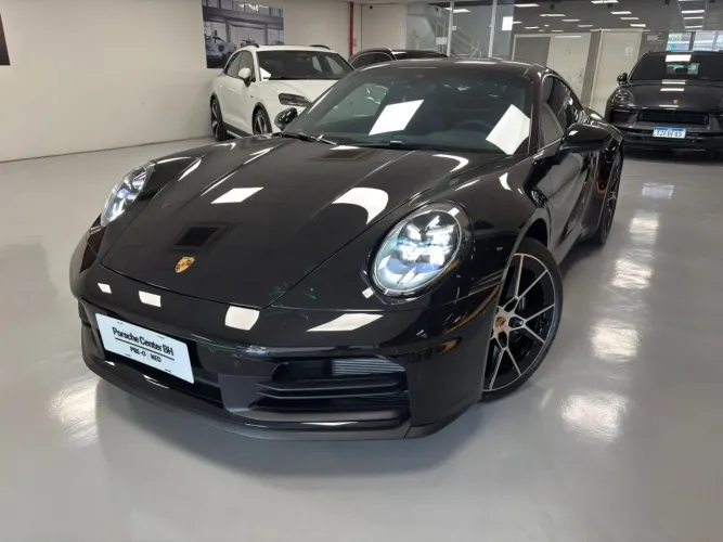 Porsche 911 Carrera 3.0 24V H6 PDK 2026