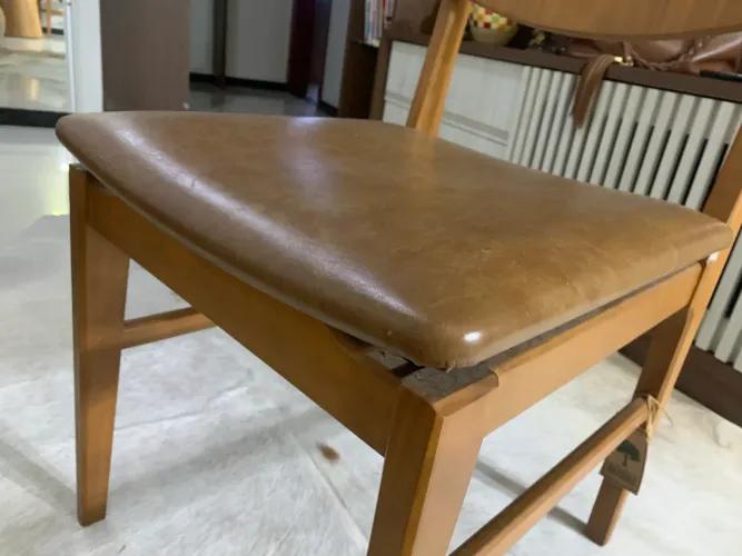 Cadeira assinada decorador