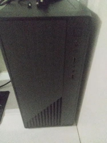 Pc para estudar e trabalhar hd 1tb 16gb ram placa de vídeo rx550 processador i7 de 2°