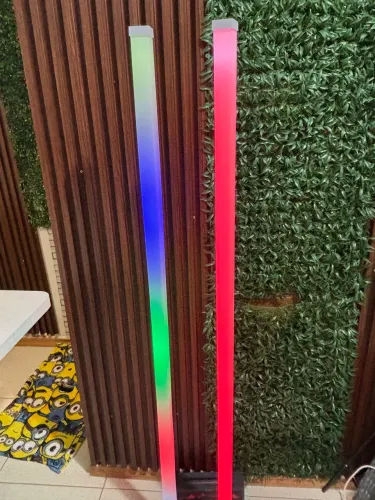 Torre luminária perfeita para decoração 