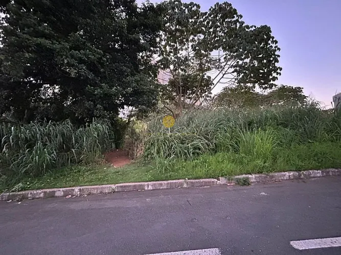 Terreno - Venda na Colina B1 Patamares Salvador-Ba
