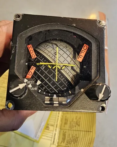 Instrumento Aviação - Indicador de Atitude e Direção - Aeroeletrônica (AMX A-1)