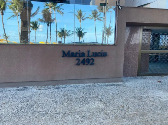 Edf Maria Lúcia na Av. Boa Viagem Cobertura à venda em Recife-PE, Boa Viagem: 5 quartos, 5