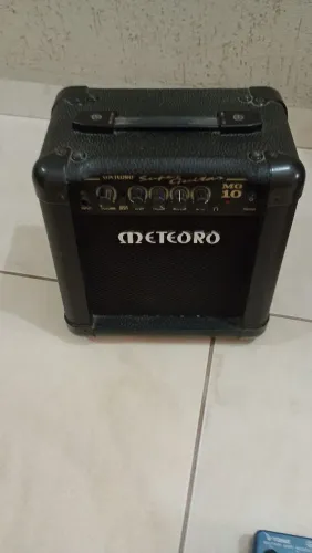 Cubo Meteoro MG10 para Guitarra