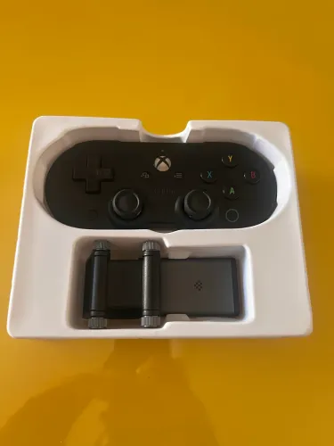 Controle 8bitdo xbox com clipe para celular