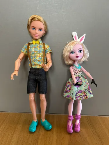 Ever After High Bunny Blanc e Alistair em excelente estado. 