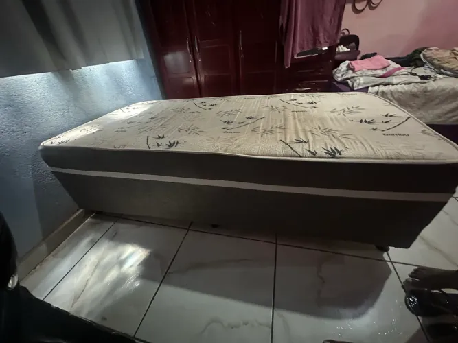 Cama de solteiro 