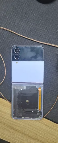 Flip 4 com detalhe
