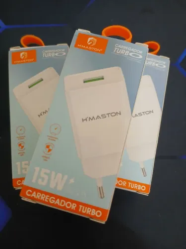carregador turbo de 15W com saída USB de 3.1A