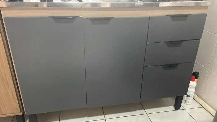 Vendo armário de pia