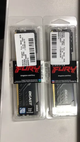 KIT 2 Memorias RAM 16GB 2x8GB
