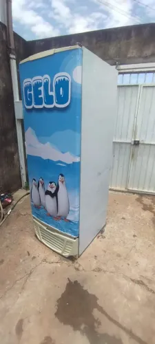 Freezer vertical gelo