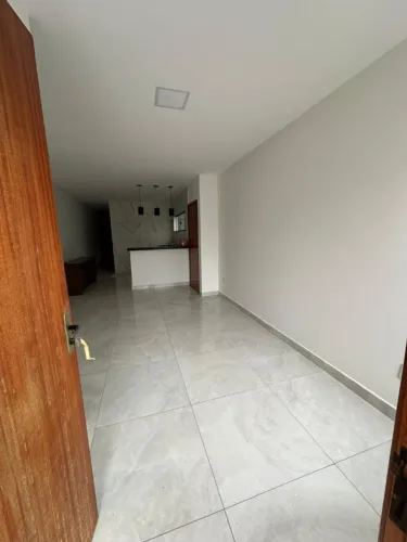 CASA LINEAR 3 QUARTOS EM SANTA PAULA