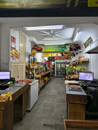 Passo Ponto Hortifruti e Mercearia na Av. Dom Hélder Câmara - Excelente Localização