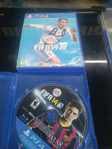 Fifa 19 e fifa 14 playstation 4 