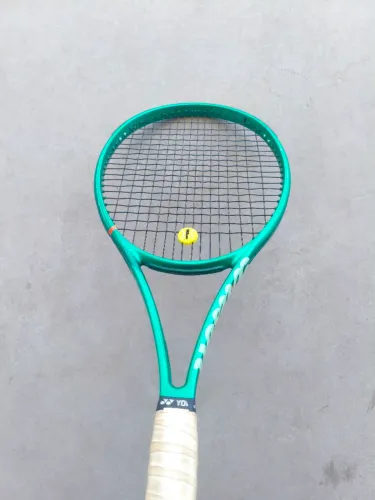 Wilson Blade v10