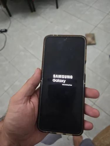 Samsung Z Flip 6