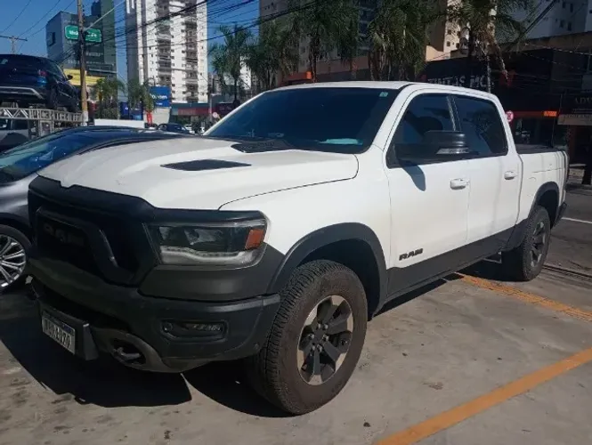 Ram 1500 Rebel 5.7 Hemi CD V8 4X4 AUT 2021