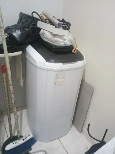 Tanquinho de lavar roupa