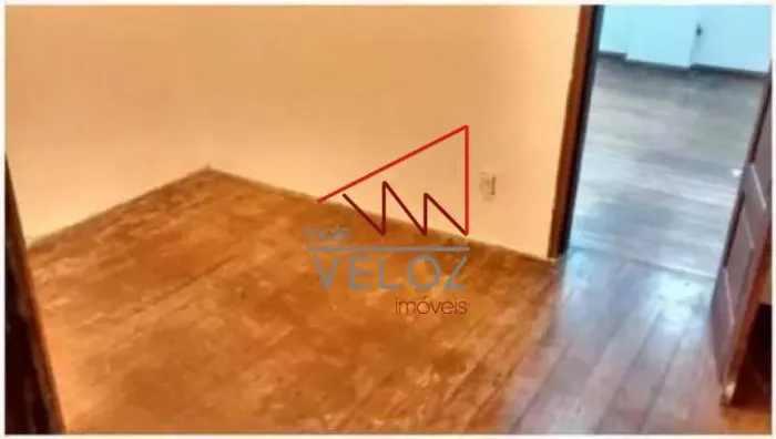 Casa de Vila : / Residencial / Glória
