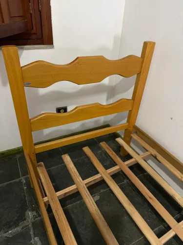 Cama de solteiro