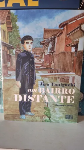 Um bairro distante lacrado