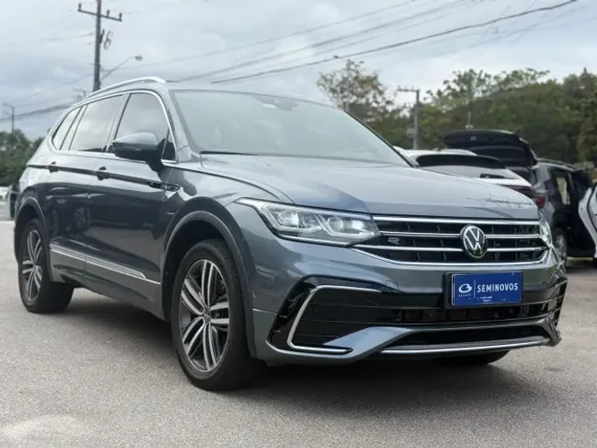 Volkswagen Tiguan Allspac R-line 300 TSI 2.0 2024