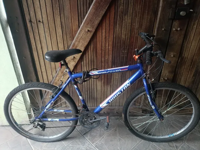 Bicicleta aro 26 em ótimo estado