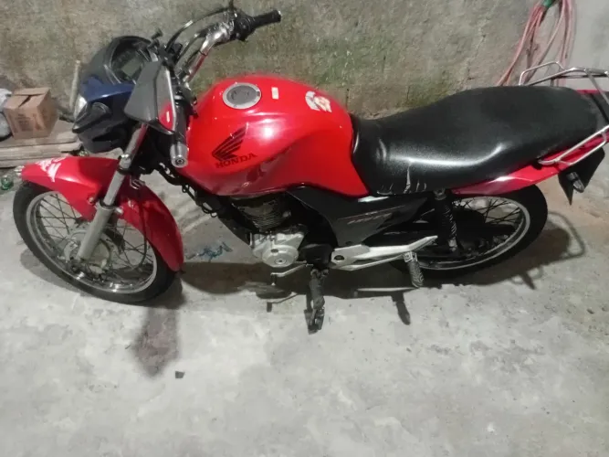 Moto conservada ,Único Dono. 12.00 , aceito Proposta