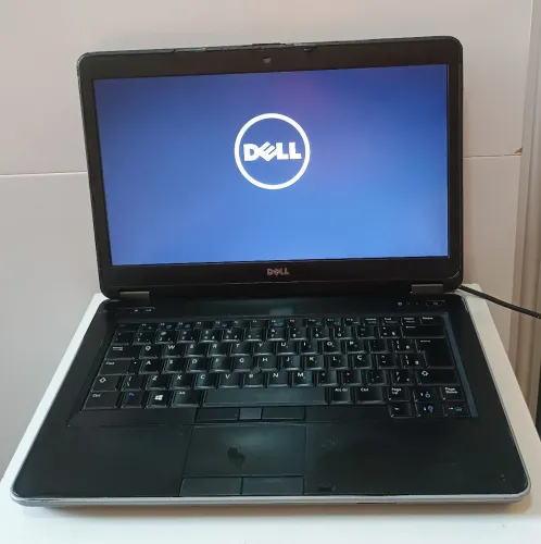Notebook Dell Latitude Core i7 4th 16GB de RAM 240GB SSD placa de video 2GB