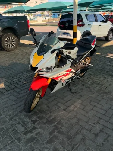 YAMAHA R3 2023 - EXCLUSIVA E NOVÍSSIMA