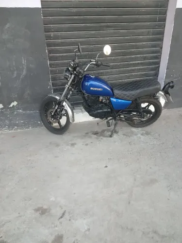 Informação pelo WhatsApp *