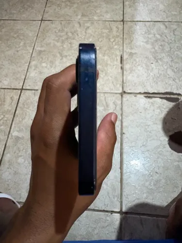 iPhone 12 128GB Preto