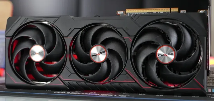 PLACA DE VÍDEO RX 5700 SHAPPHAIRE PULSE TRIPLE FAN 8GB