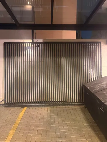 Portão ferro galvanizado