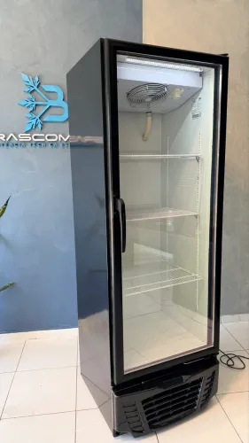 Expositor Gelopar Semi Novo 445L sem qualquer defeito . Garantia de 8 mês