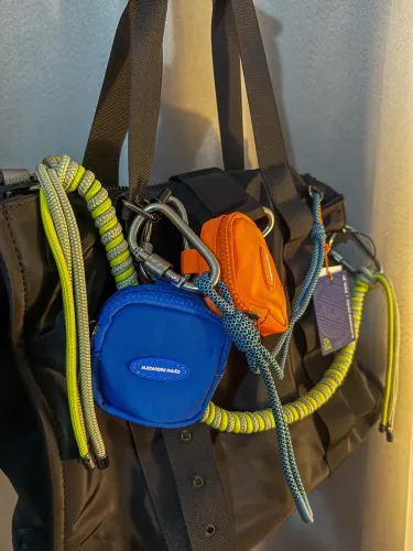 Tote Alexandre Pavão + Riachuelo