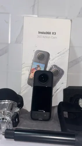 INSTA360 X3