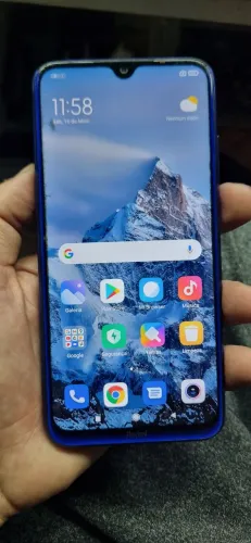 Note 8 64GB detalhe manchinha na tela 