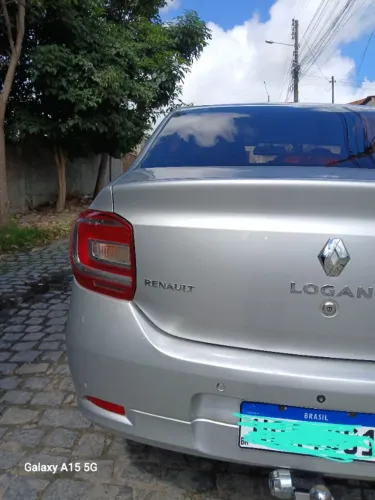 Renault Logan Expression Hi-flex 1.6 8V 4P 2014