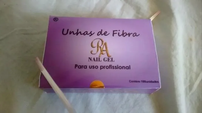 Caixa com 100 unidades de Fibra De Vidro Para Unhas R A Nail Gel