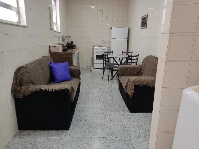 Ideal casal ou até 4 pessoas, próximo metrô Uruguai - 14 min de caminhada, internet, Tijuc